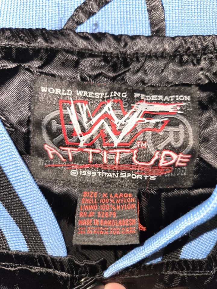 Chaqueta de satén Stone Cold Steve Austin WWF Attitude 1999 talla XL... Foto 4 de 4