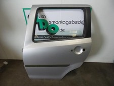 Porte arrière et accessoires Daihatsu YRV