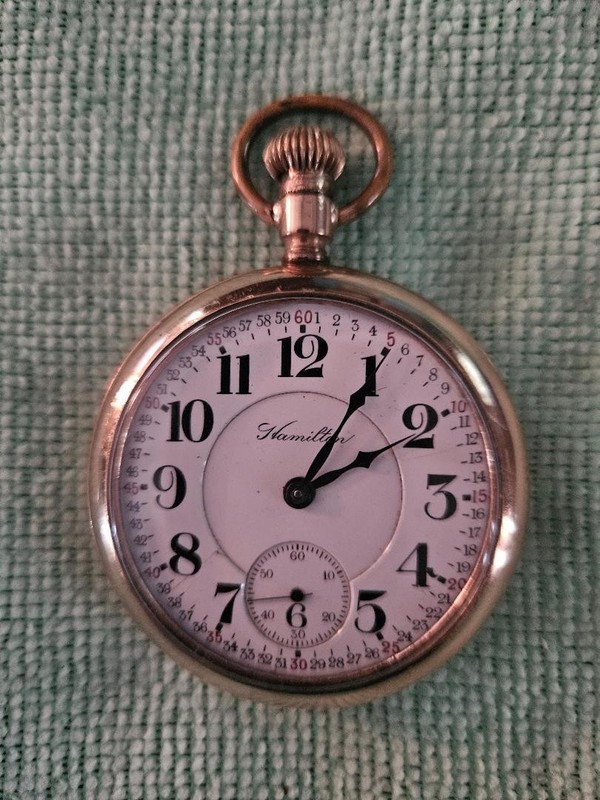Open face Hamilton 1913 Grade 936 pocket watch 18size,17j lever set.