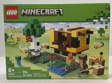 LEGO 21241 Minecraft THE BEE COTTAGE RETIRED Building Set NEW SEALED