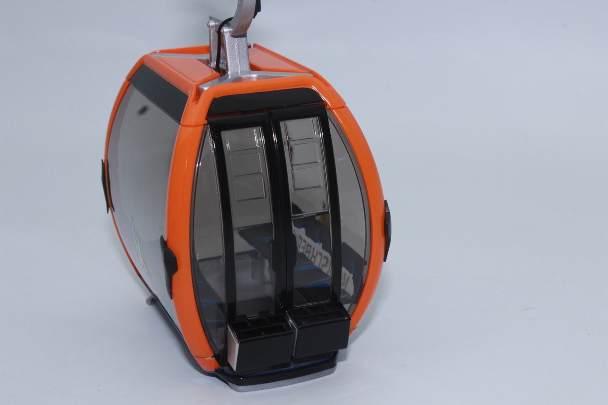 JC 88564 D Line Omega V 10 Gondola Cable Car 1 32 Scale in OVP