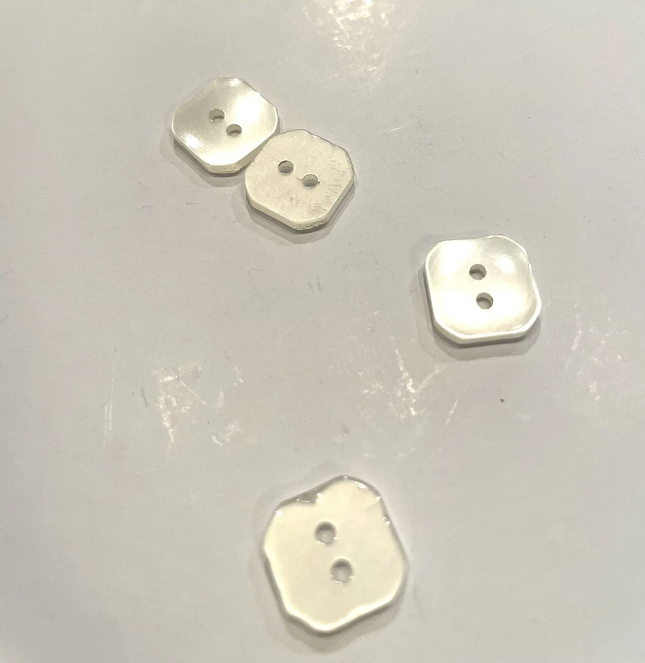 10x White Shell Frosted Polished Ivory 2 Hole Shirt Buttons 12mm Octagon Square - Image 4 of 4