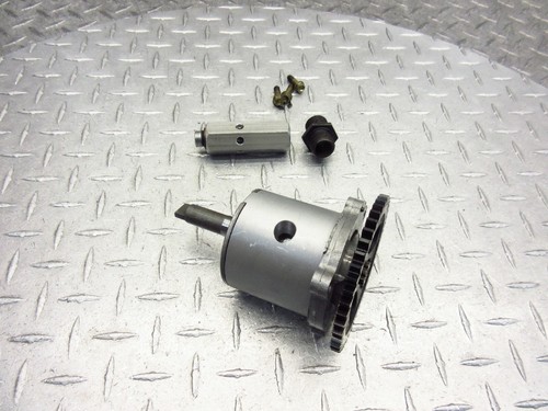 2007 07-09 MV Agusta F4 1000R Oil Pump Cooling Gear Engine Motor - Picture 5 of 12