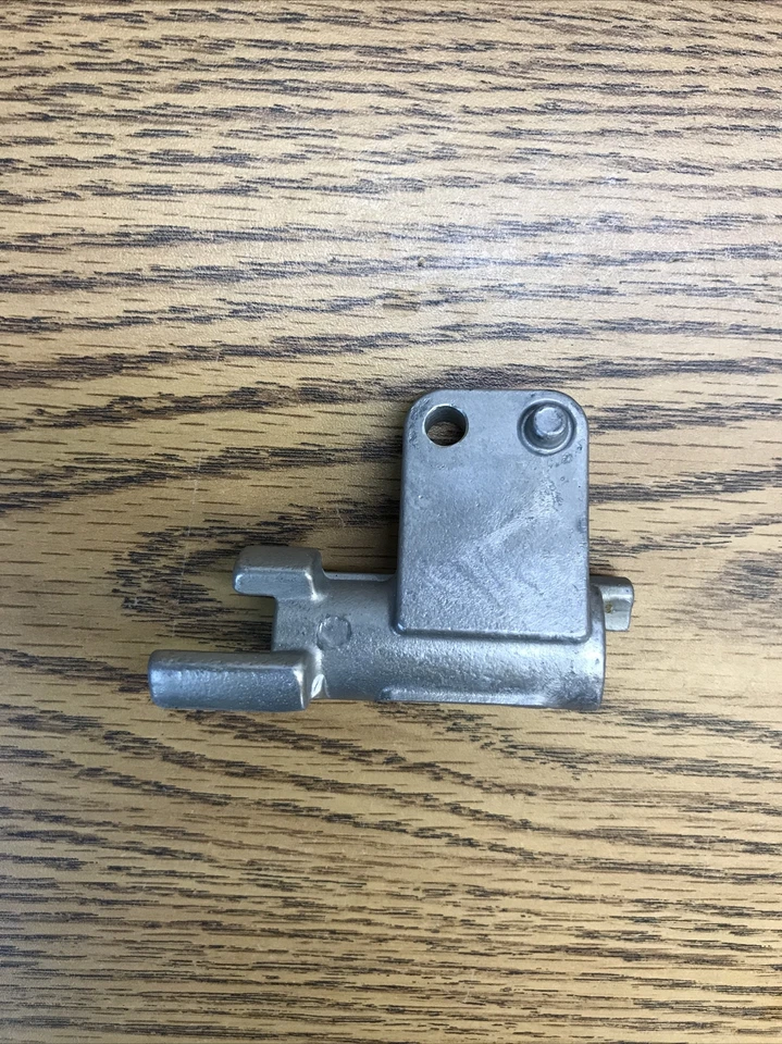 SUZUKI KATANA GSX750F 1998-2006, PIEZA JUNTA MANGUERA FRENO # 59491-17E00 Foto 4 de 4