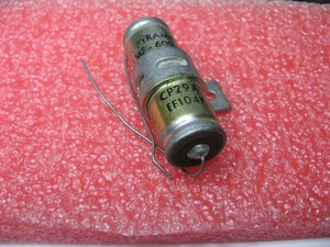 Pyramid-Capacitor-1uF-600VDC-w-Mounting-Flange-CP29A1-EF104K-NOS-Qty-1