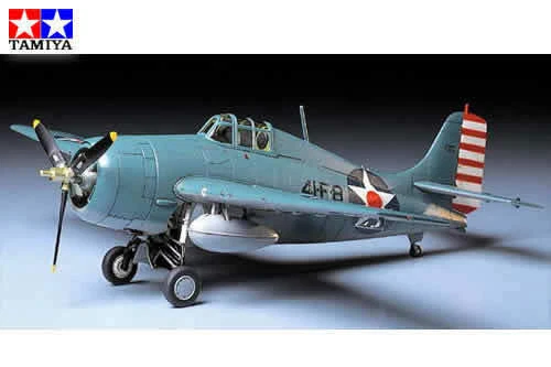 Modellini statici aerei a elica in plastica