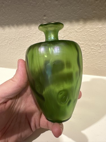 Loetz Art Glass Vase Czech Green Iridescent Crete Rusticana Bohemian Nouveau - Picture 3 of 7