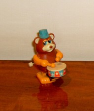 Tomy Marching Band Wind-Up Drummer Bear 1980s Vintage 2.5-inch