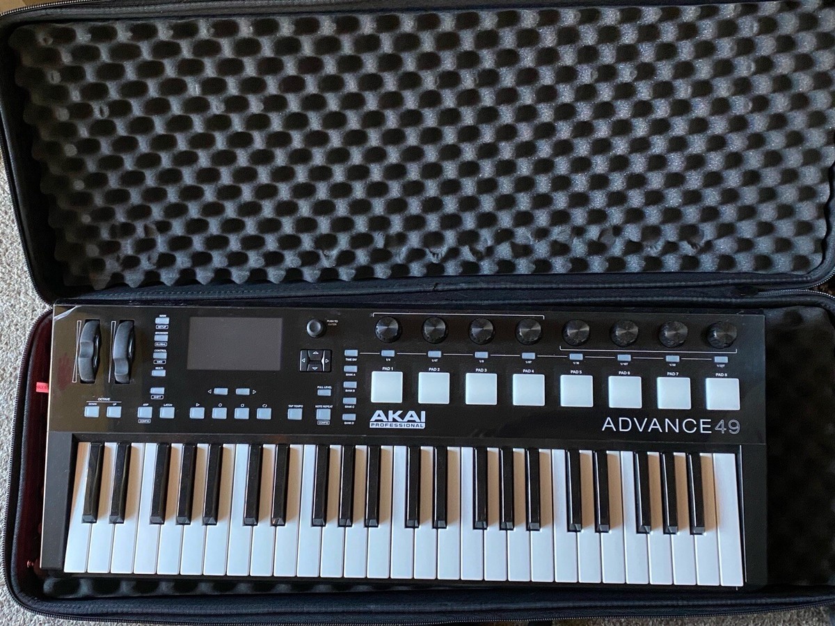 AKAI Advance 49 USB Keyboard Controller With Collapseable Stand