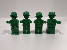 LEGO Toy Story: Army Men on Patrol (7595) - 2 Parts Missing
