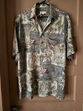 Pierre Cardin Vtg Hawaiian Shirt Gray Floral Made in Korea Rayon Mens Sz Medium