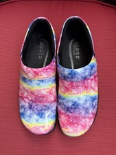KLOGS Slip On Clogs Multicolor Tie-Dye Slip Resistant Round Toe Synthetic 7.5M