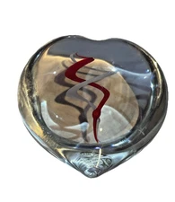 Dynasty Gallery Heirloom Collectibles Glass Heart Paperweight Red Swirl 3”