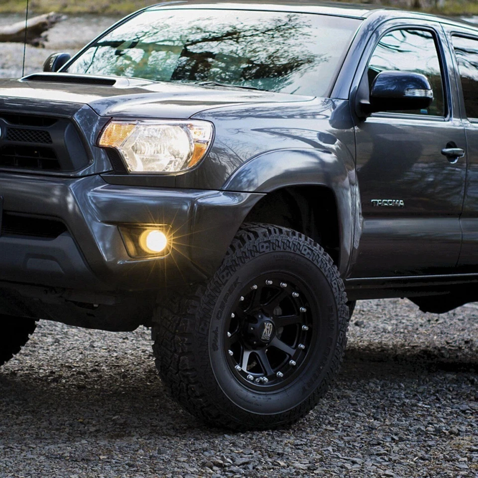 Piaa 22-13495 Solar Yellow 9005 (HB3)/9006 (HB4) Light Bulb (2500K - 12V 55W) - Image 4 of 4