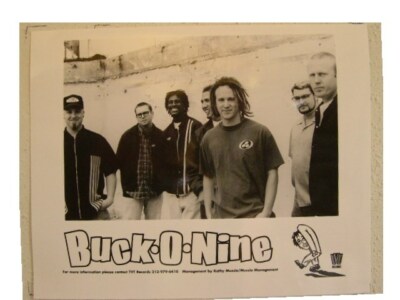 Buck O Nine Pressekit Und Foto Mit Achtundzwanzig Zähnen Mint
