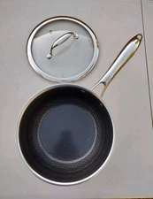 HexClad Hybrid 3 Quart Saucepan Stay-Cool Handle Dishwasher & Oven Friendly