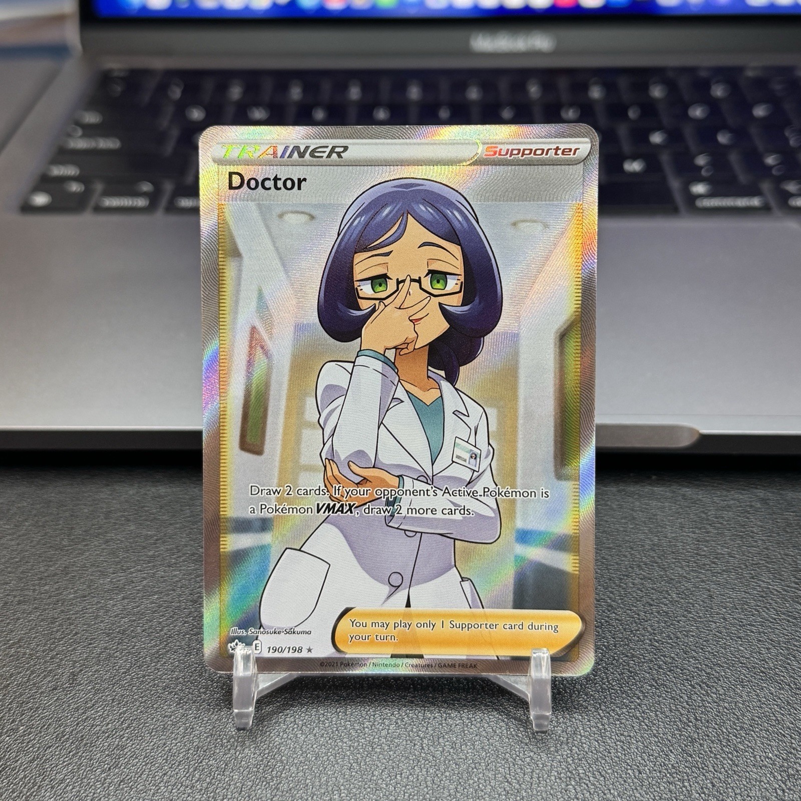 Doctor - Pokémon TCG (Full Art) 190/198 Swsh06: Chilling Reign Holo NM/M