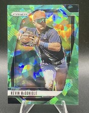 2025 Panini Prizm Kevin McGonigle Green Cracked Ice Prizm #75 Detroit Tigers