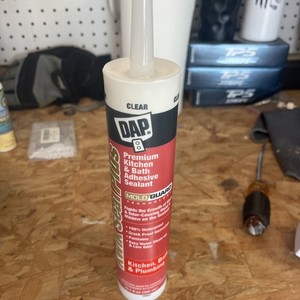 DAP 18510 Latex Sealant, Clear ,Kwik Seal Plus 29RV11