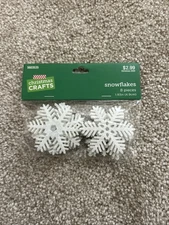 Christmas Crafts Plastic Snowflakes Christmas Decorations 8 Pieces