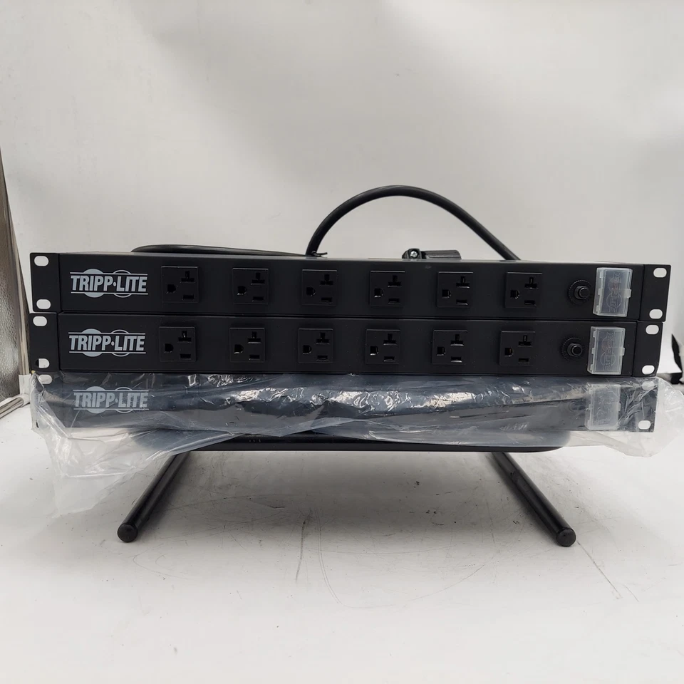 LOT OF 3 Tripp-Lite RS-1215-20T 1U Rack-Mount Power Strip, 120V, 20A - Image 2 of 4
