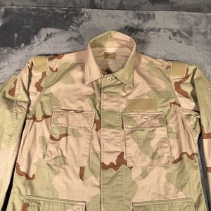Vintage US Army Desert Camo Combat Coat Men’s Medium Regular Miltary Nylon 90s