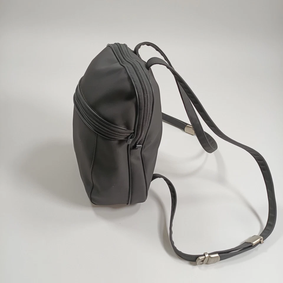 Mochila Mandarina Duck 12" negra Foto 4 de 4