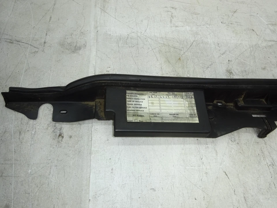 Ford E-450 Super Duty 2008-2015 furgoneta soporte radiador cubierta protector OEM DE220964 Foto 3 de 4