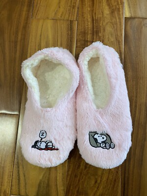 Peanuts Snoopy Slippers Deluxe Sherpa Fuzzy Pink One Size Slip
