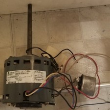 Motore GE, 5KCP29BK6088AS, 1/20HP, 208/230V, 900/1075 RPM, CPNM401, Usato