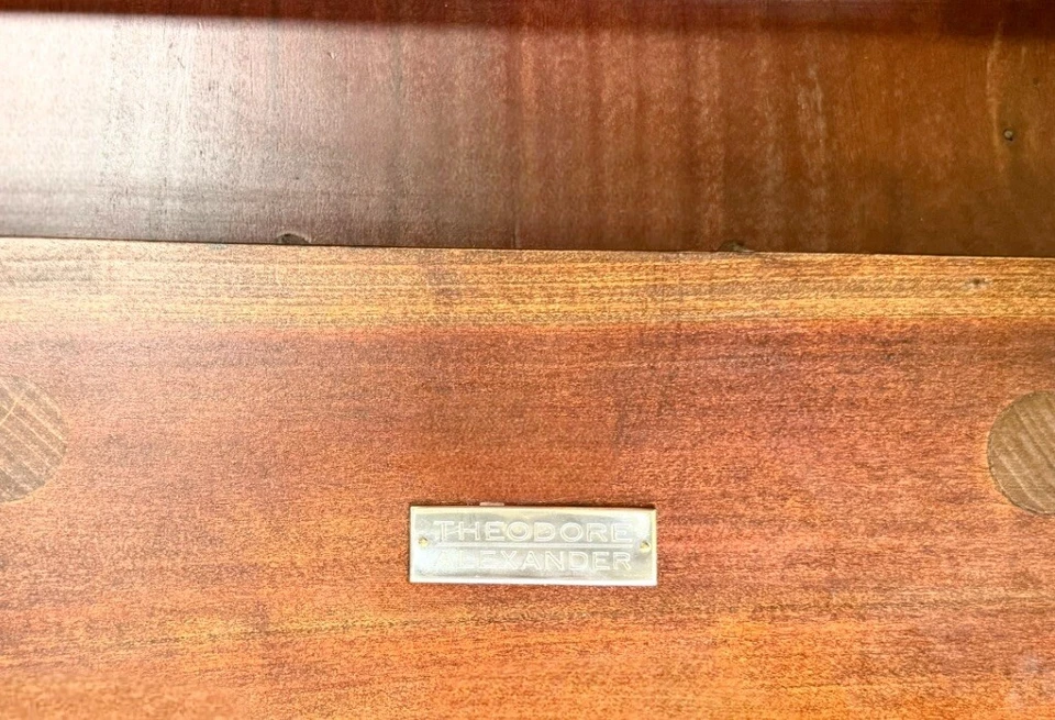 Mesa de conferencias Theodore Alexander Hollywood Regency Foto 3 de 4