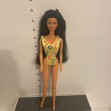 Barbie Hawaiian Fun Kira Doll Vintage w/ original Yellow Swimsuit