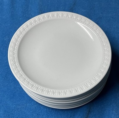 Set of 10 White Corning Centura Embossed Tulips Bread & Butter Plates 6 1/4''