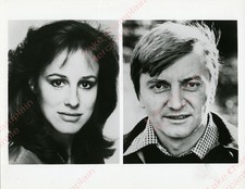 AS THE WORLD TURNS Press Photo 7X9 Hillary Bailey