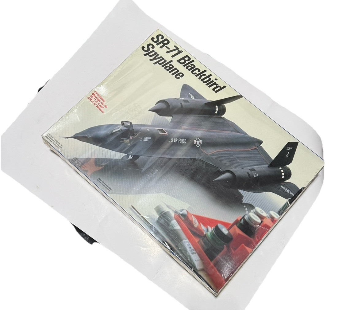 1/48 Testors Lockheed YF-12 Interceptor SR-71 Blackbird
