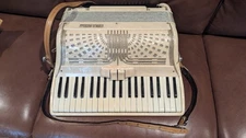 ENRICO ROSELLI ACCORDION SILVER  BEAUTIFUL