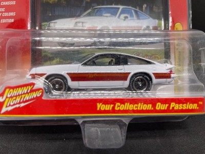 Johnny Lightning 1980 Chevrolet Monza Spyder w/ Collector Card