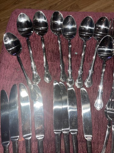 Oneida TRINITY LARGE COMPLETE Set Of 8 Each Stainless Flatware + Serving + Other - Picture 3 of 9
