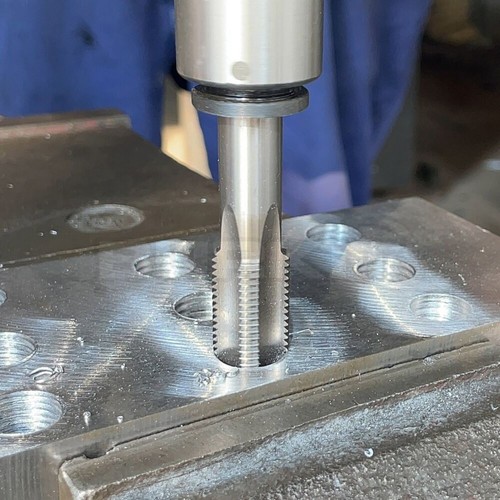 M23 x 1,25 Gewindebohrer links, HSS M23x1,25 gerade geriffelt Maschinengewindebohrer - Bild 6 von 10