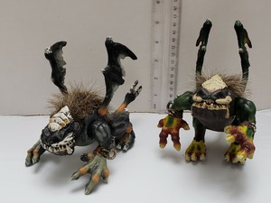Mega-Bloks-Dragons-Fire-and-Ice-DRAGON-BEAST-Action-Figure-Hairy-Lot-of-2