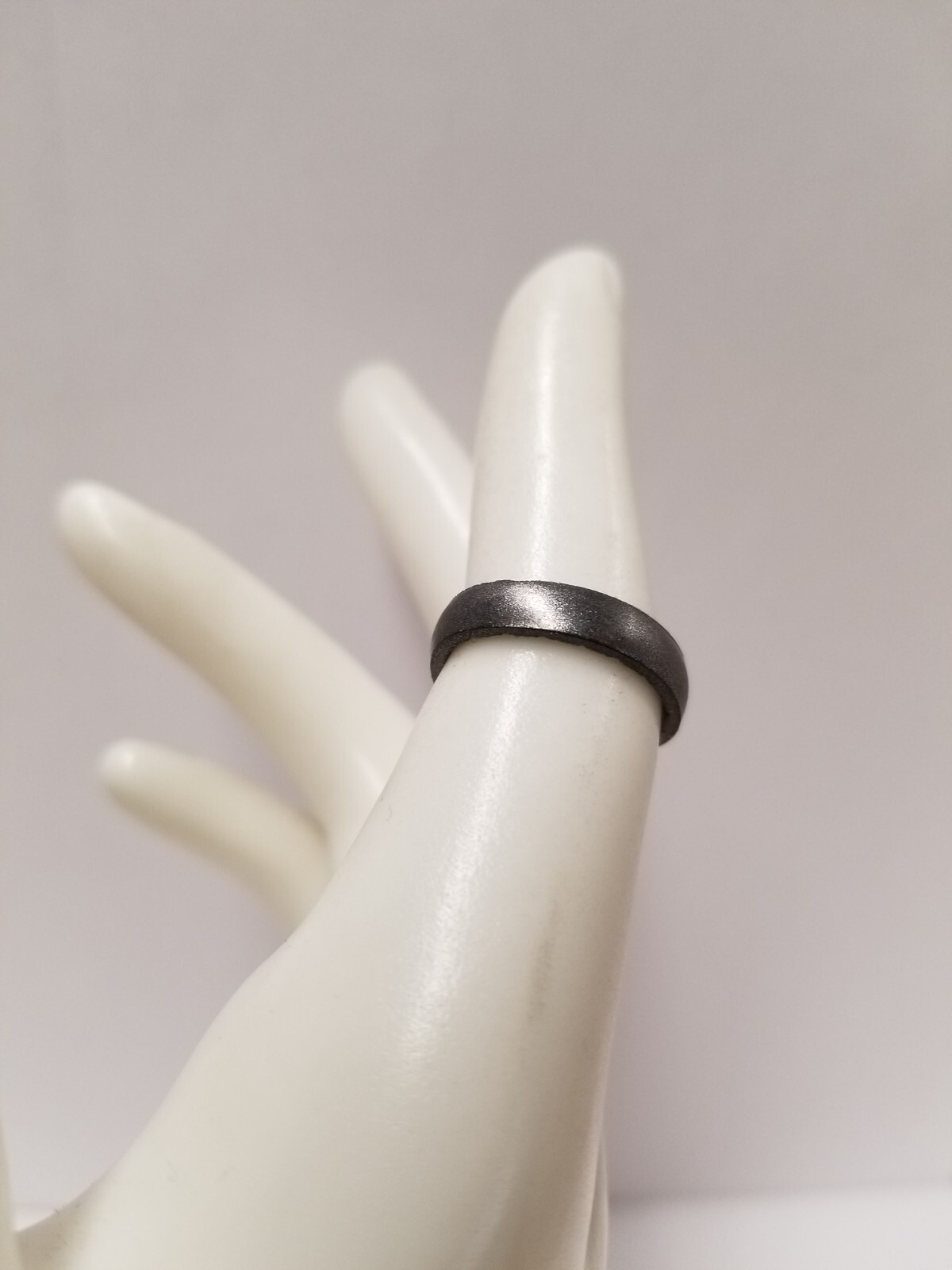 Enso Elements Classic Metallic Dark Gray Silicone… - image 2