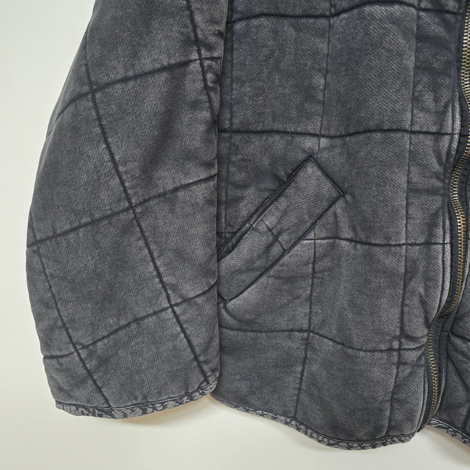 Chaqueta acolchada tejida Free People Dolman negra descolorida para mujer talla mediana de gran tamaño Foto 3 de 4