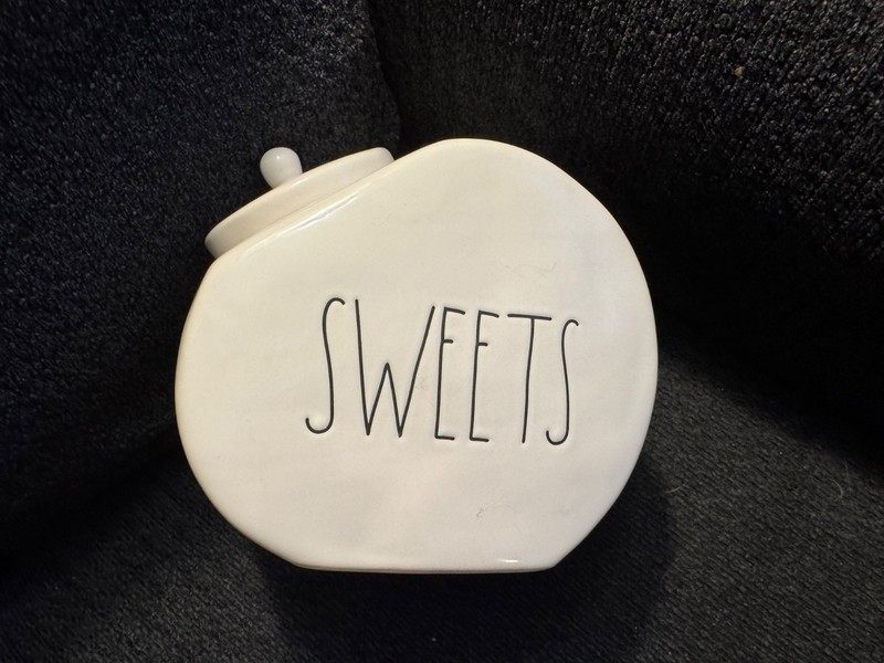 RAE DUNN SWEETS Old Fashioned Canister ULTRA RARE White with lid. NEVER USED
