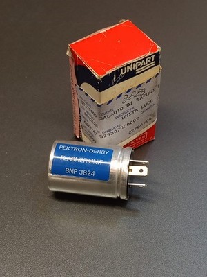 GFU2128-4 ARROW RELAY to 3 PIN-TRIUMPH ACCLAIM (1981-1984)