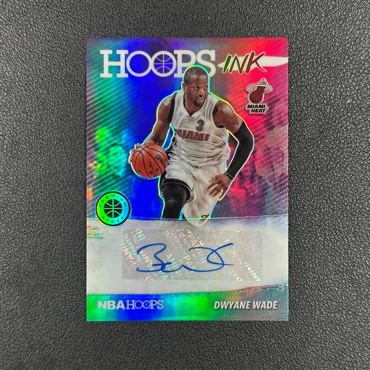 25+ Dwyane Wade Basketball Autographed Sports Trading Cards