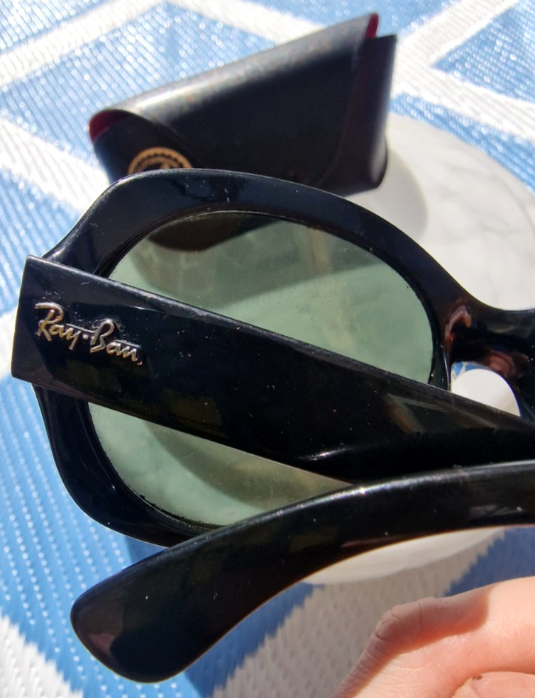 Ray Ban ' RB 4191 601/71  ' Polished Black/Green Oval Sunglasses Italy ***RARE image 3