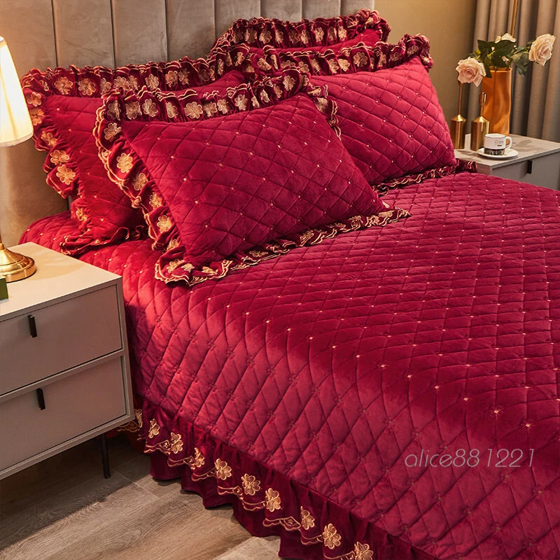 Embroidered Thick Crystal Velvet Bedspread Set Quilted Queen King Size Coverlets - Image 4 of 4