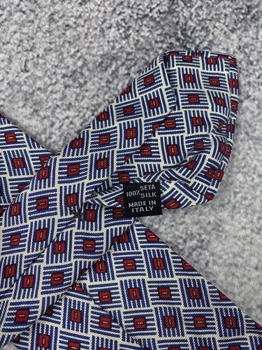 Cravatta seta geometrica Kiton Napoli - Foto 7 di 7