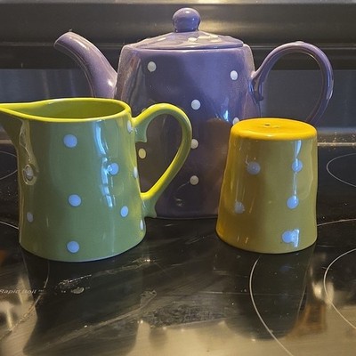 Maxwell & Williams Sprinkle Stoneware Polka Dot Random 3pc Dishwasher Safe