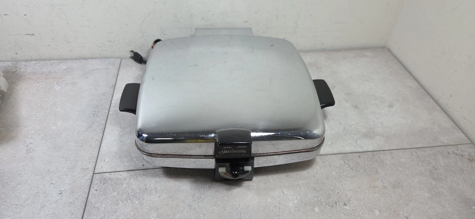 Vintage Sunbeam Waffle Maker Griddle CG-1 -with "Grill Plates"- no Waffle plates